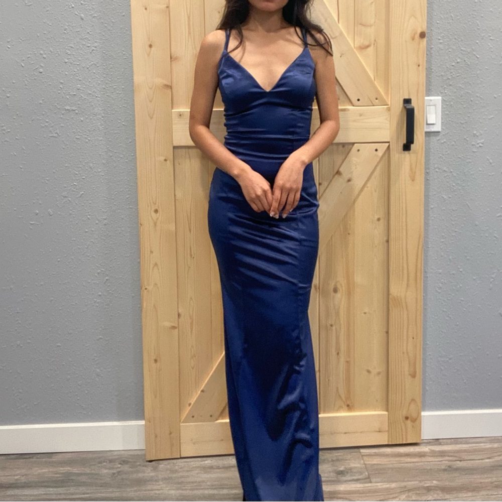 Elegant Blue Satin Evening Gown